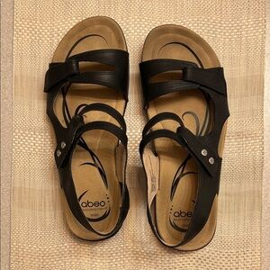 Abeo Black Leather Sandals 9M
